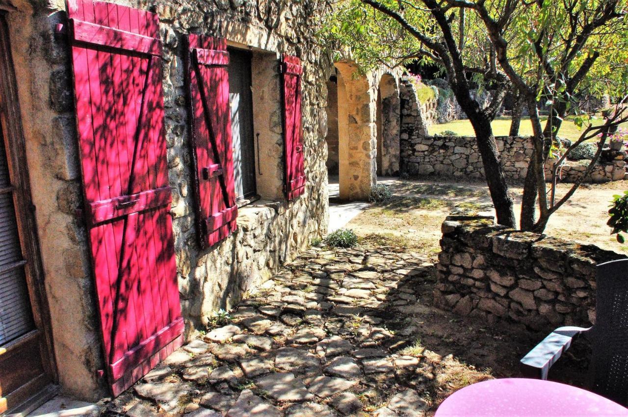 Chambre D'Hotes De Thoree Maclas Екстериор снимка
